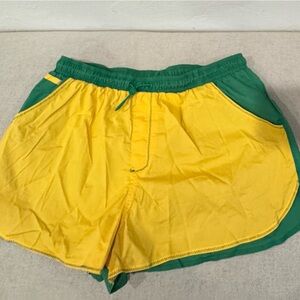 Green&  Yellow  unisex Athletic Shorts( listed under women’s 4 sizing) 💛💚zoom in
